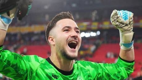 Trabzonspor'dan kaleci hamlesi: Deniz Ertaş için görüşmeler başladı