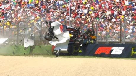 Así ha sido el escalofriante accidente de Tsunoda en Imola