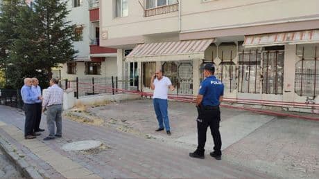 Ankara'da kolonları kırılan 6 katlı bina tahliye edildi