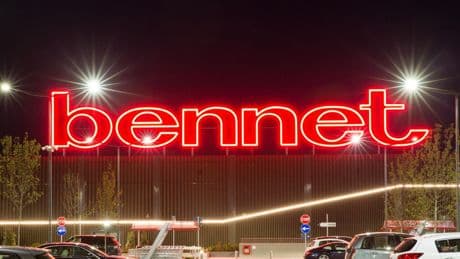 Bennet acquista due shopping center a Parma e nel bresciano