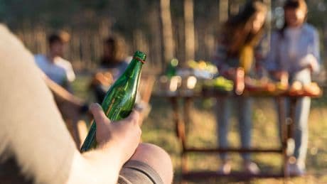 Beliebter Saft mit Schimmelpilzen belastet - Rückruf unbedingt beachten