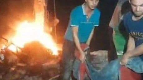 İsrail'in Gazzelilerin sığındığı okulu bombaladı: 5'i çocuk 15 ölü