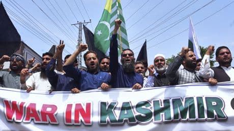 India fires missiles across border with Pakistan as Kashmir tensions soar