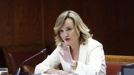 Pilar Alegría defiende a Ábalos: “Jamás hubo una fiesta con prostitutas en el Parador de Teruel”