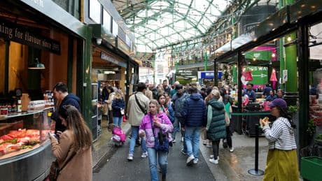 La inflación del Reino Unido repunta al 3,8% en julio, la más alta en año y medio