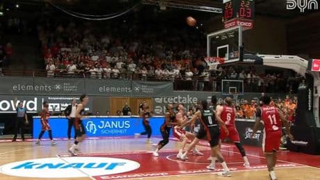 Ulm gleicht Halbfinalserie in Würzburg aus – Die Highlights im Video