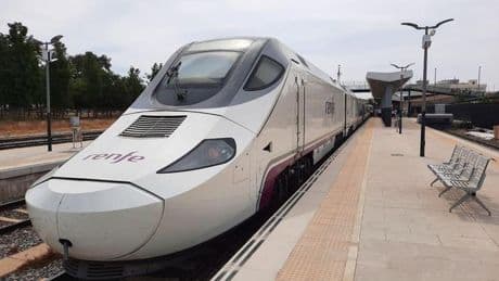 El tráfico ferroviario crece un 30% en la línea Madrid-Extremadura, el mayor incremento del país