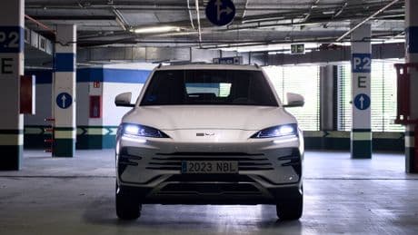BYD Seal U DM-i, análisis: un precio ilógico para su tamaño y equipamiento que le permite mirar de tú a tú a Toyota