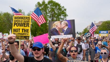 « Aujourd’hui, c’est Kilmar, demain ce pourrait être n’importe qui » : aux Etats-Unis, Trump expulse au mépris des lois
