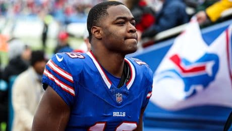 Raiders reunite with Amari Cooper after denying Jakobi Meyers’ trade request