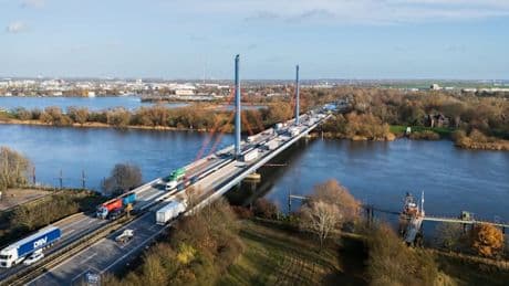Umweltschützer fordern, den Ausbau der A1 in Hamburg zu stoppen