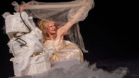 Spotlight Shotts to present bold and emotional one-woman play