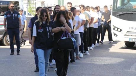 Eskort ilanıyla milyonlarca liralık vurgun! Yöntemleri herkesi şoke etti