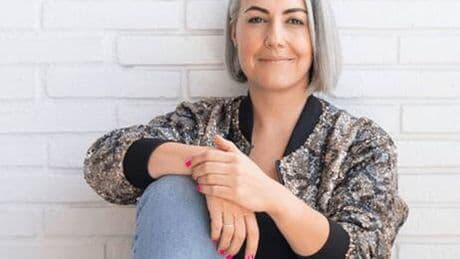Jana Fernández, experta en fisiología: "Zumba está fenomenal, pero tienes que hacer ejercicio de fuerza y levantar peso"
