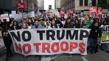 Trump droht Chicago und postet kriegerisches KI-Bild