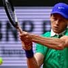 Sinner in drie sets voorbij Bublik, in halve finale wacht Djokovic of Zverev