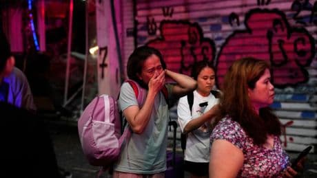 Iran renews missile attacks on Israel, hitting several buildings and wounding dozens of people