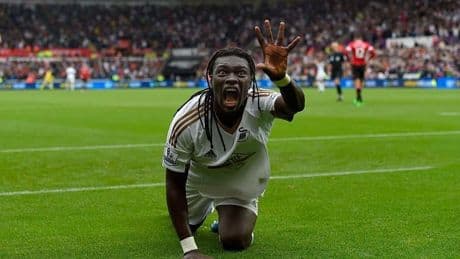 Gomis'ten ırkçı söylemlere tepki