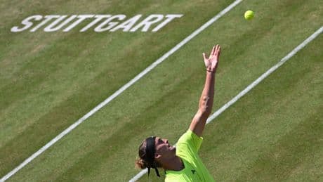 Rasentennis: Nach Paris-Frust: Zverev erreicht Halbfinale in Stuttgart