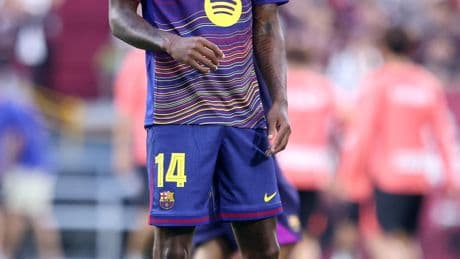 Marcus Rashford makes Barcelona debut as Hansi Flick explains early substitution