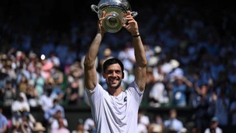 Julian Cash conquista Wimbledon 2025 nel doppio: un trionfo storico con Lotto Sport