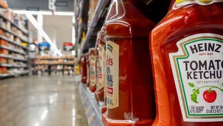 Kraft Heinz to Break Up Its Food Businesses