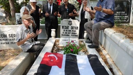 Vedat Okyar için anma töreni düzenlendi
