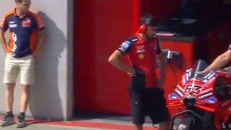 MotoGP 'caza' a Dani Pedrosa en el box de Ducati