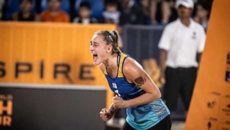 <p style="margin-bottom: 11px;"><span style="font-size: 11pt;"><span style="line-height: 107%;"><span style="font-family: Arial,sans-serif;">Beach volley: europei, vittoria e passaggio ai quarti per Gottardi/Orsi Toth</span></span></span></p>