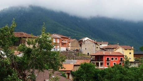 El único pueblo de la Península que tuvo luz durante el apagón