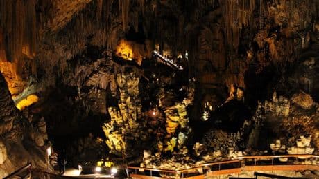 Las cuevas de Nerja: un remanso de paz en Málaga donde te gustará perderte