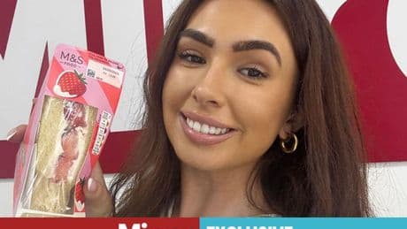 I tried M&S's new strawberry sandwich and couldn't finish it for one reason