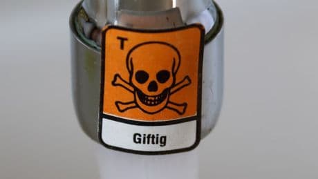 Hochgiftige Chemikalien im Trinkwasser – massenhafte Bluttests in Belgien