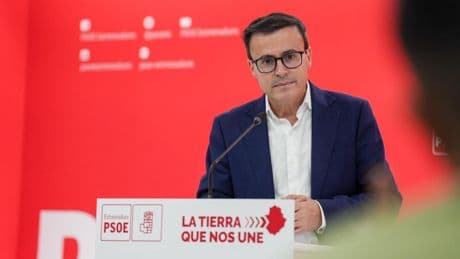 Gallardo se incorporará a la Asamblea extremeña pese a decir que no lo haría hasta que pasase el caso de David Sánchez