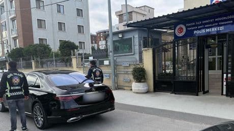 Bakan Yerlikaya'dan Beşiktaş'ta usulsüz çakar kullanılan araca ilişkin açıklama