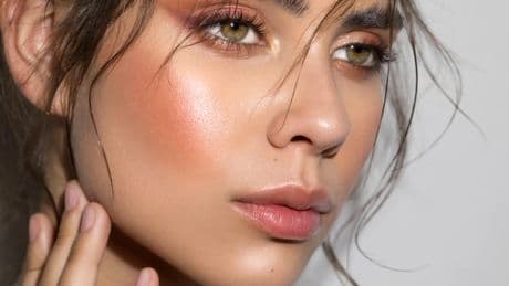 Mercadona tiene el producto ideal de maquillaje para aclarar el color de tus ojos