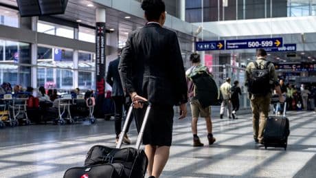 Air Canada Flight Attendants Overwhelmingly Reject Proposed Contract