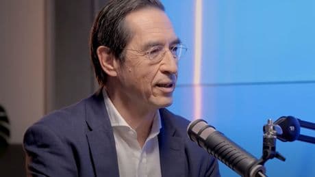 Mario Alonso Puig, médico: "Buscar crecer está bien, pero no a costa de sentirnos menos"