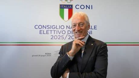 "Mi auguro che Buonfiglio tenga la politica al suo posto"