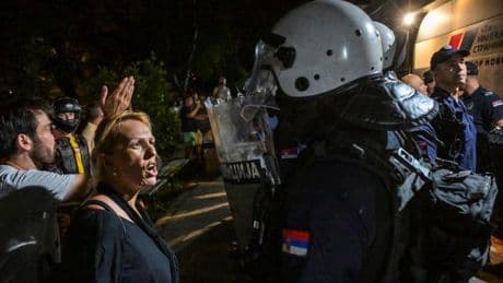 Proteste in Serbien: "Ins Gefängnis zu kommen, ist zum Ritterschlag geworden"