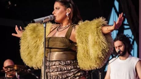 Nelly Furtado stuns in tiny hotpants as wows crowd at Boardmasters Festival