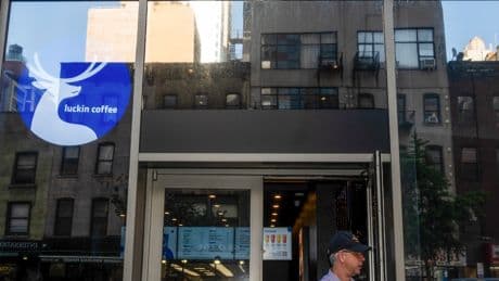 As Starbucks Slumps, a Chinese Coffee Giant Sees an Opening in New York