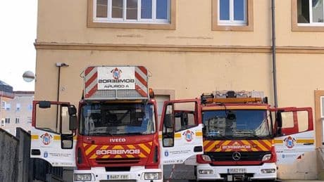 Un herido en A Coruña por un incendio en una vivienda causado por un patinete eléctrico
