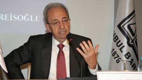 Eski Milli Eğitim Bakanı Safa Reisoğlu hayatını kaybetti
