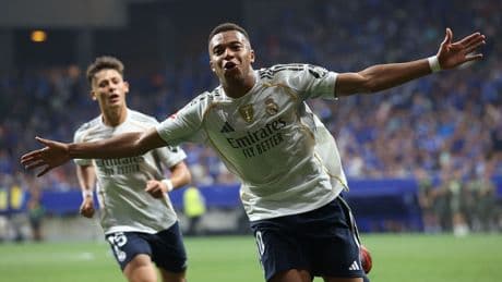 Mbappé lo marca todo: el Real Madrid duerme en lo alto de la tabla con un gran doblete del francés