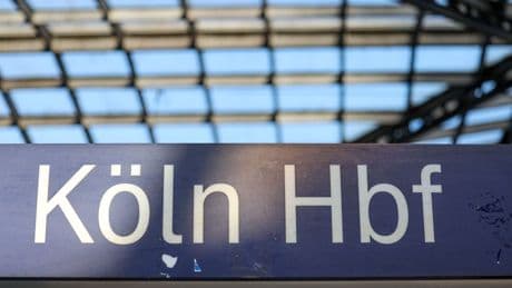 Sperrung am Kölner Hbf: Bahn: Ersatzverkehr am Kölner Hauptbahnhof gut angelaufen