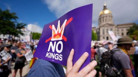 "No Kings": Landesweite Proteste gegen Trump – Schwerverletzter durch Schüsse