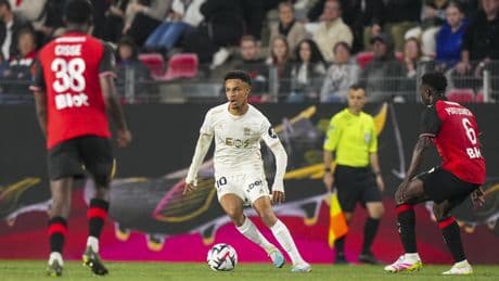 Ligue 1 : le Niçois Sofiane Diop opéré d'une pubalgie, il sera absent plusieurs semaines