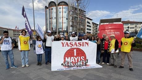 KESK Sivas Şubeler Platformundan 1 Mayıs çağrısı:  'Biz kazanacağız'