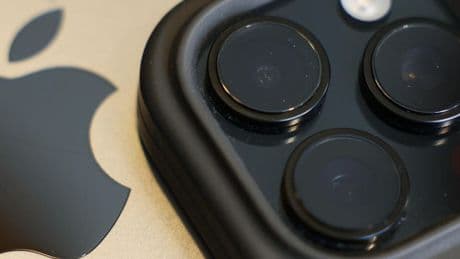 American iPhones Maybe Targeted By Spyware Attacks